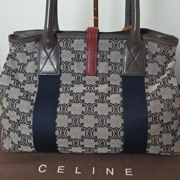 Celine 1980's Vintage Ultra Rare Collectors Piece Canvas/Leather expandable tote - Picture 12 of 17